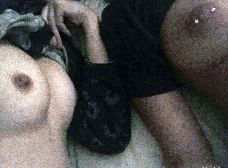 Daniel Panabaker naked