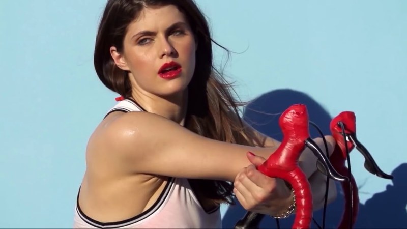 Alexandra Daddario bed scene movie