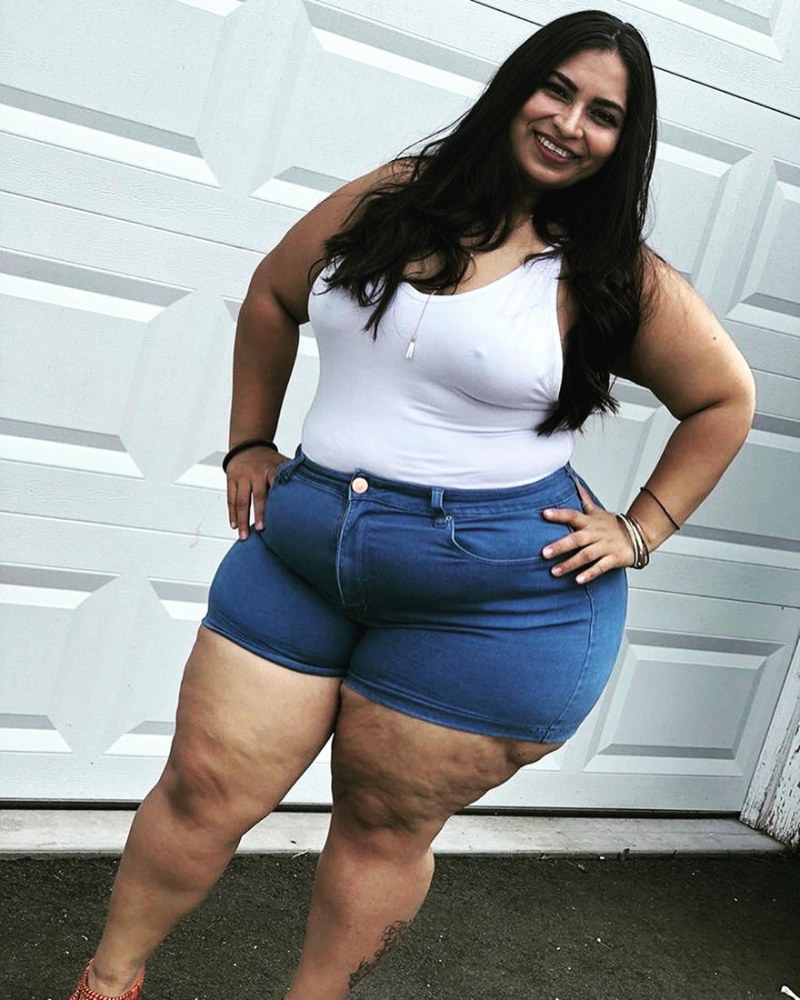 Model Saiz Plus Amber Nova