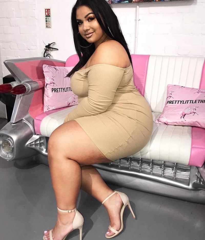 Fat women without clothes