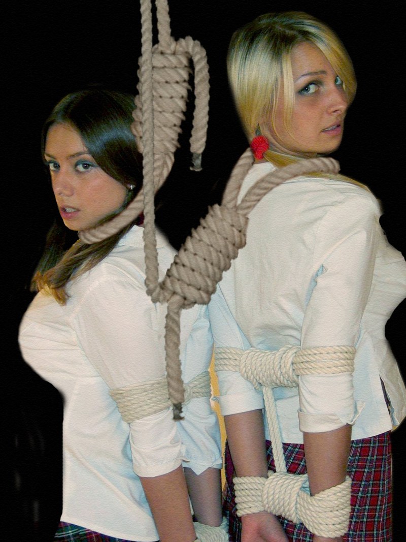 Fetish of hanged girls