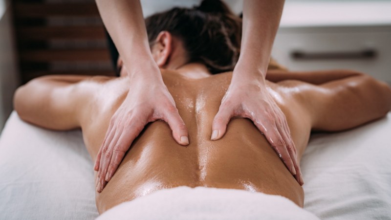 Anti -cellulite back massage