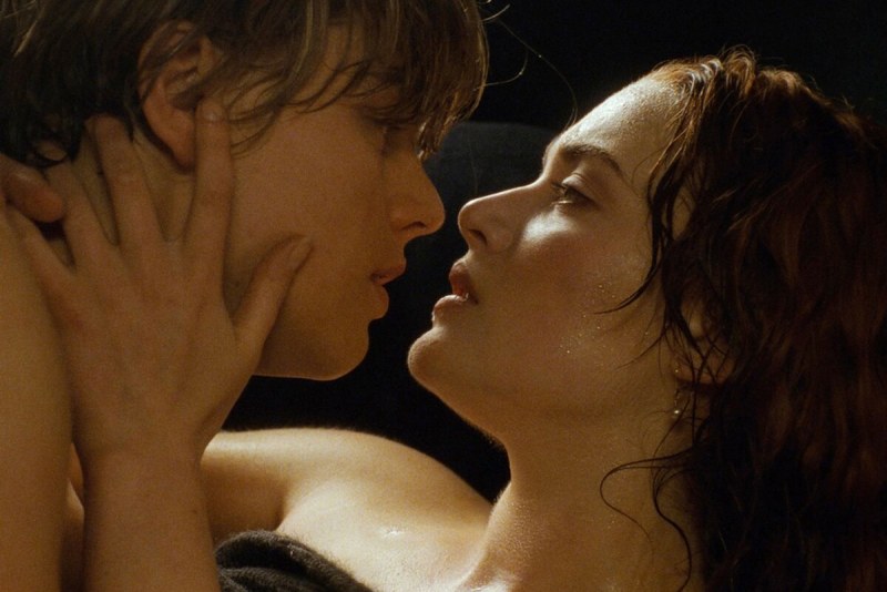 Kate Winslet Scene in the Titanic