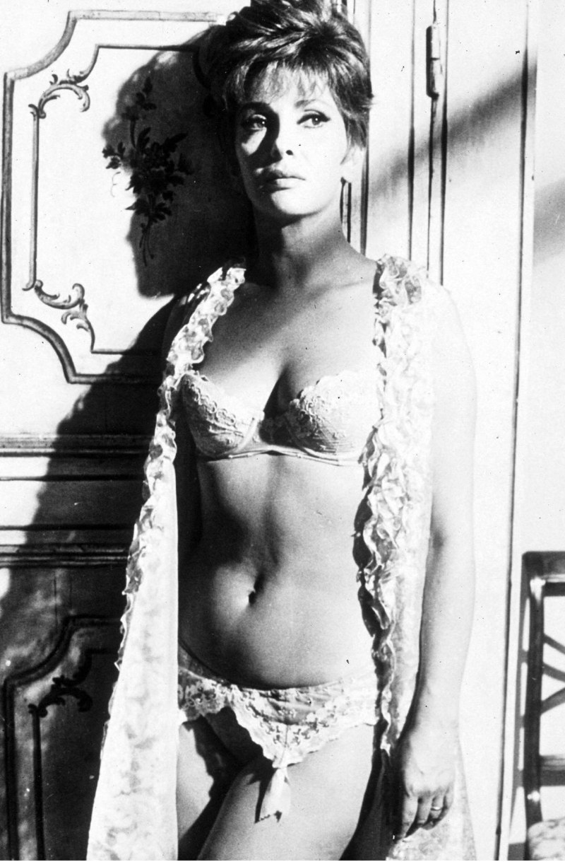 Gina lollobrida in his youth figure