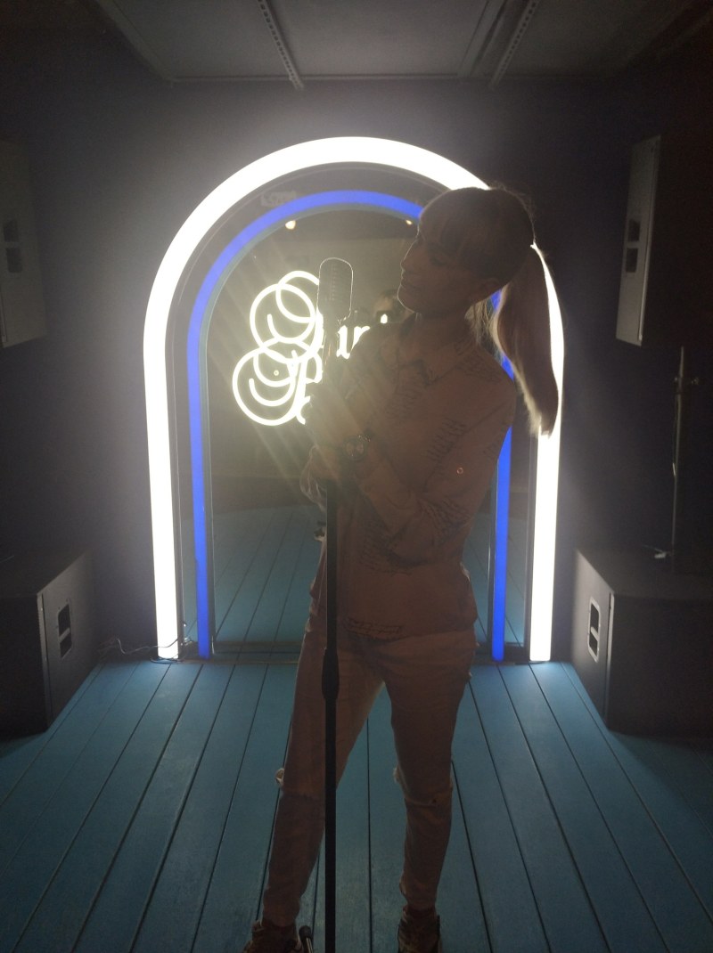 Exhibition of Julia Khokhlova Lishchein from cardboard