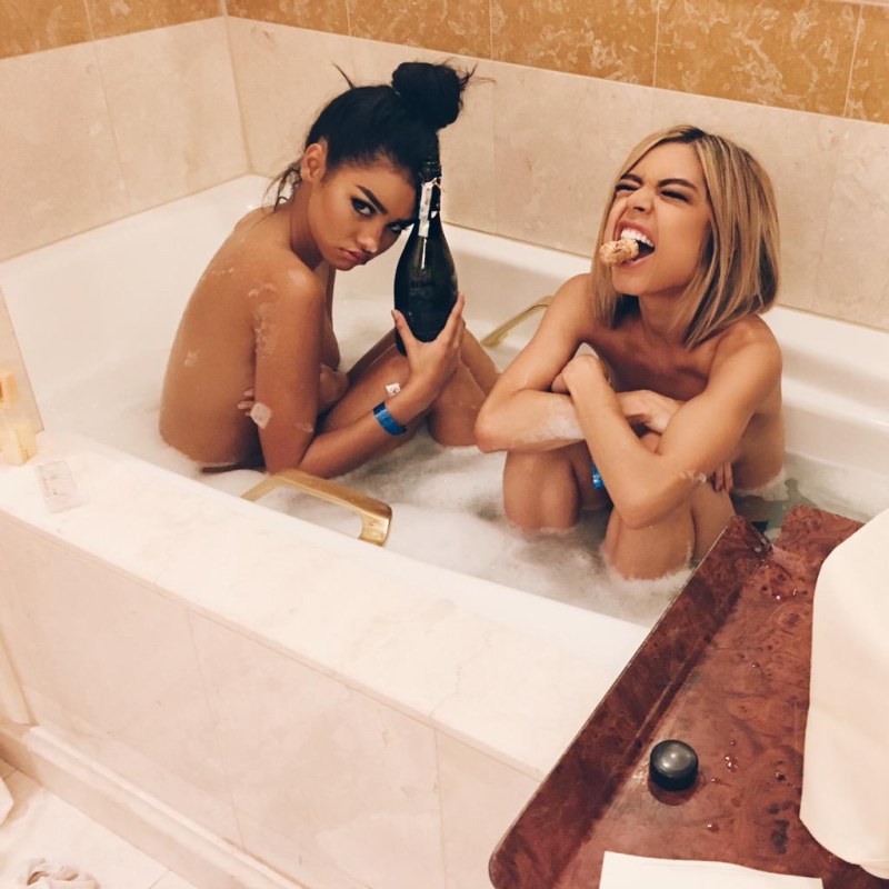 Two girlfriends in the bath