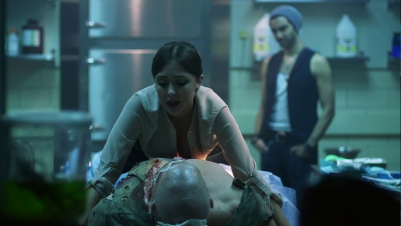 Katherine Isabelle in See No Evil 2