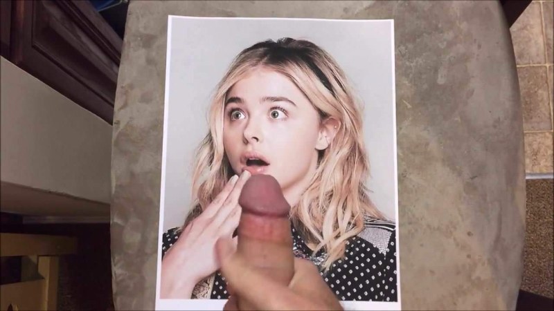 Chloe Grace Moretz double penetration