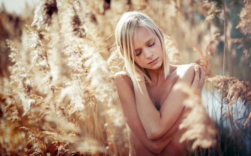 Naked blonde in nature
