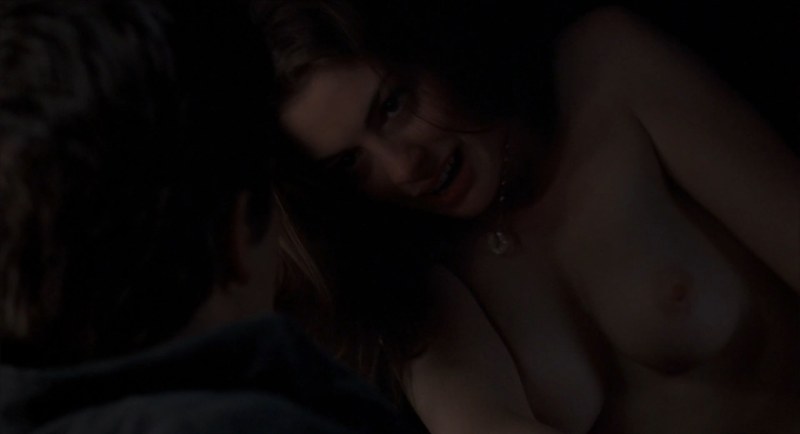 Anne Hathaway hot humpbacked mountain