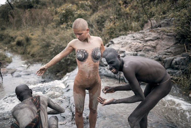 Big African boobs