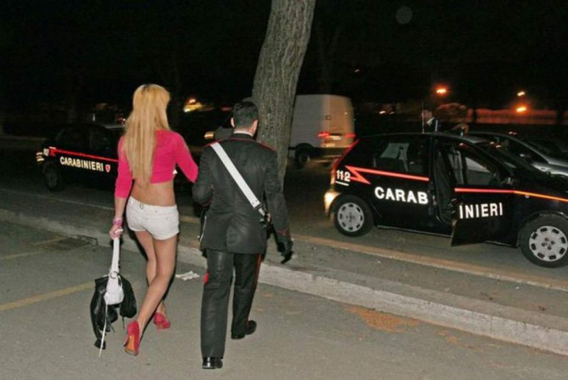 Girls in pantyhose in the car