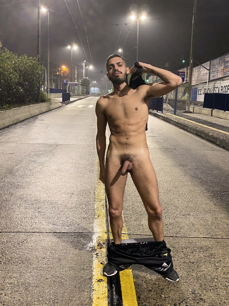 Naked Vietnamese men