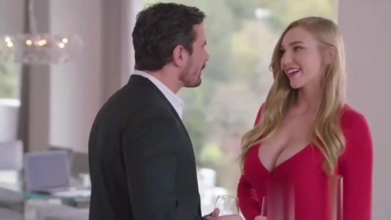 Kendra Sunderland Manuel