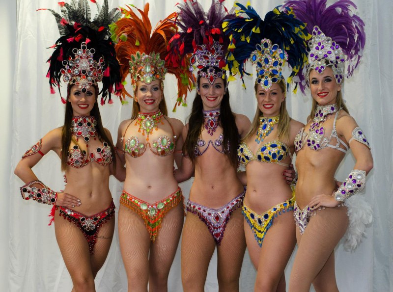 Fuck in carnival masks