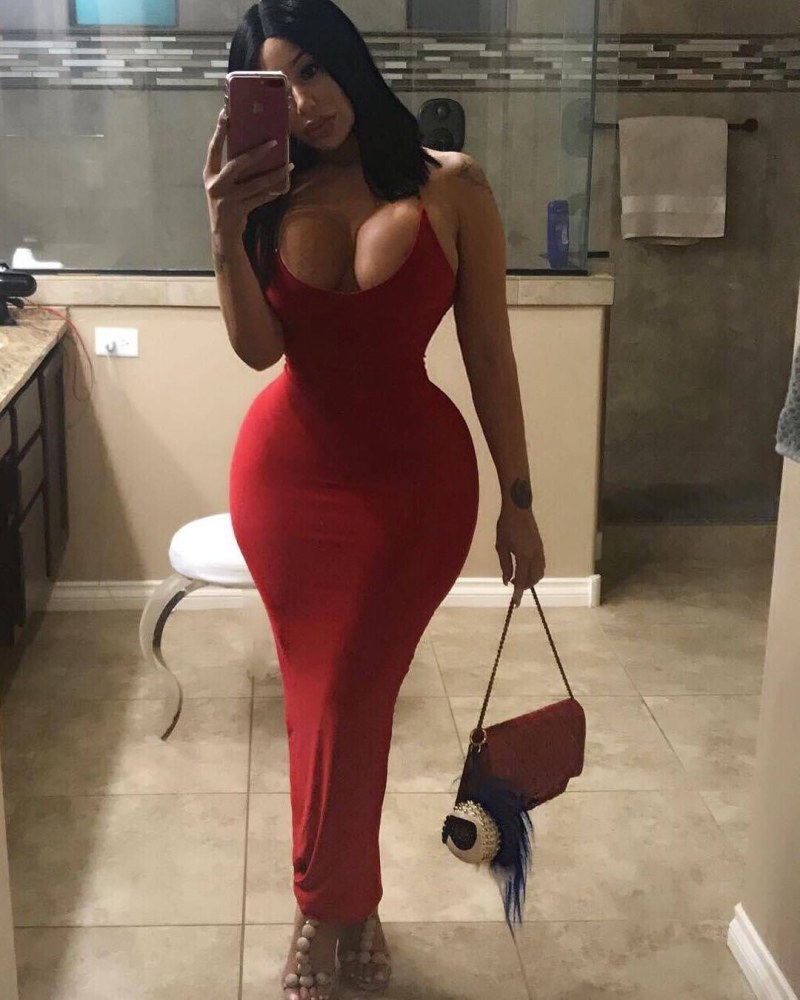 Figure Sand Clock Selfie