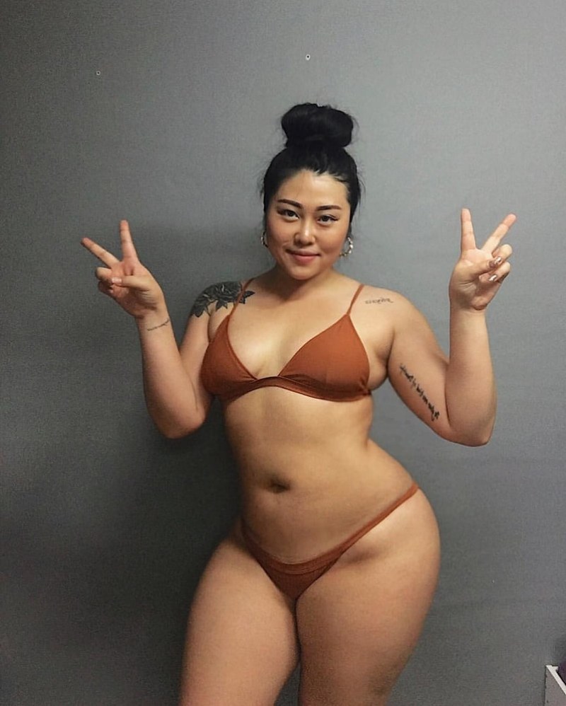 Olga Danilchenko Curvy