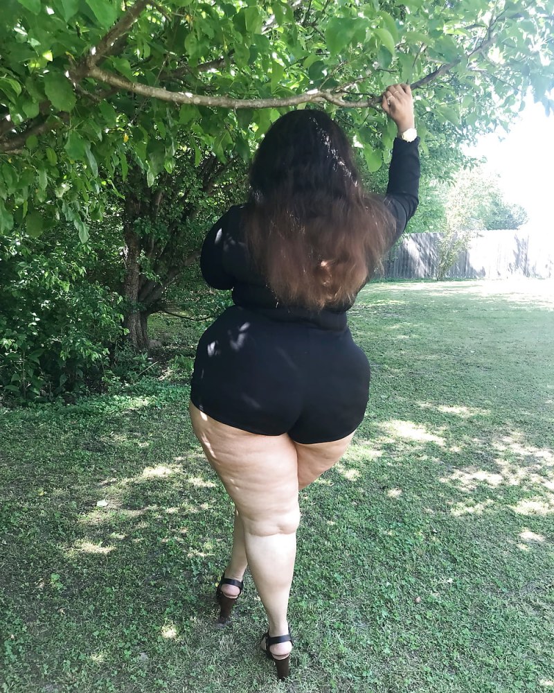 Lush hips and buttocks of girls and women