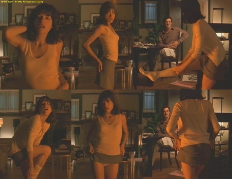 Selma Blair 2004 Tits