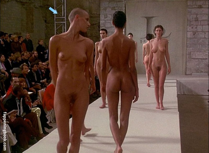 BBC Three Documentary Naked Nude On Catwalk
