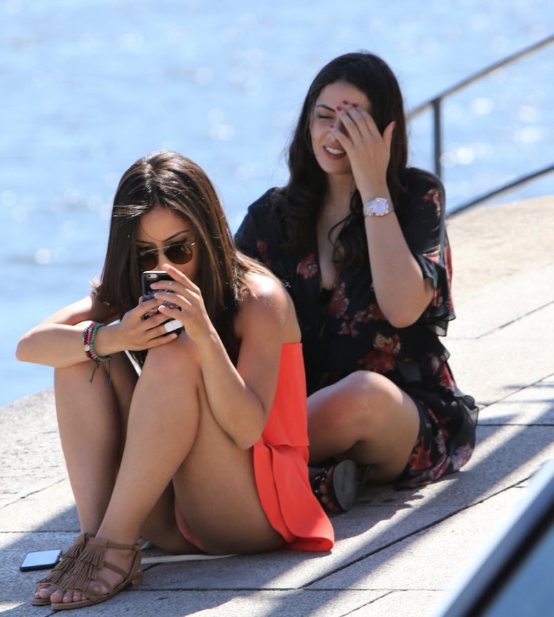 UPSKIRT A business woman