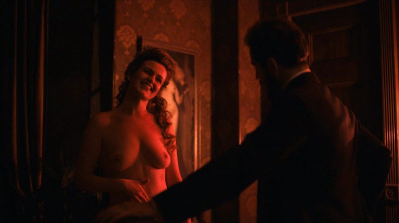 Anya Chalotra Witcher breast