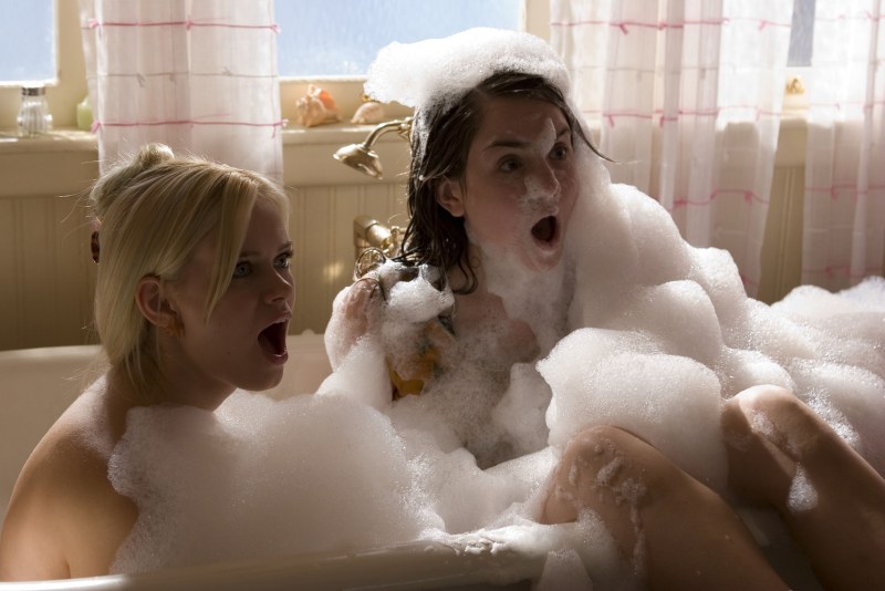 Emma Roberts films in the bath