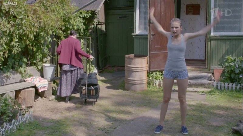 Ekaterina Stulova Zhuki Seductive