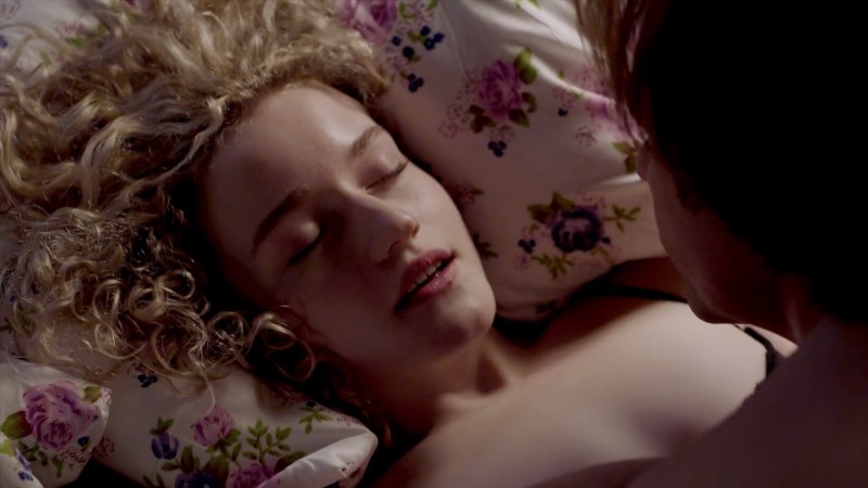 Porn actress Julia Fox