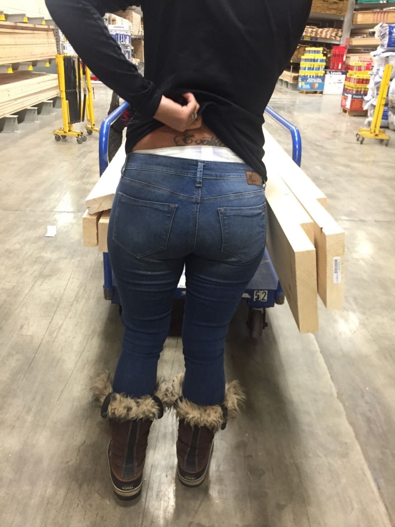 Dresses of the fountain