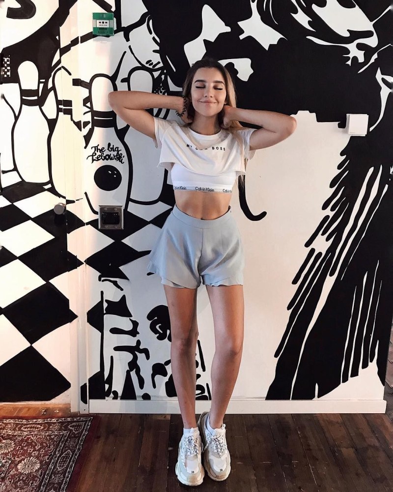 Sasha Chistova is thin