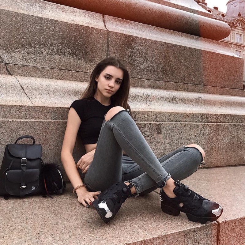 Sasha Chistova in full height