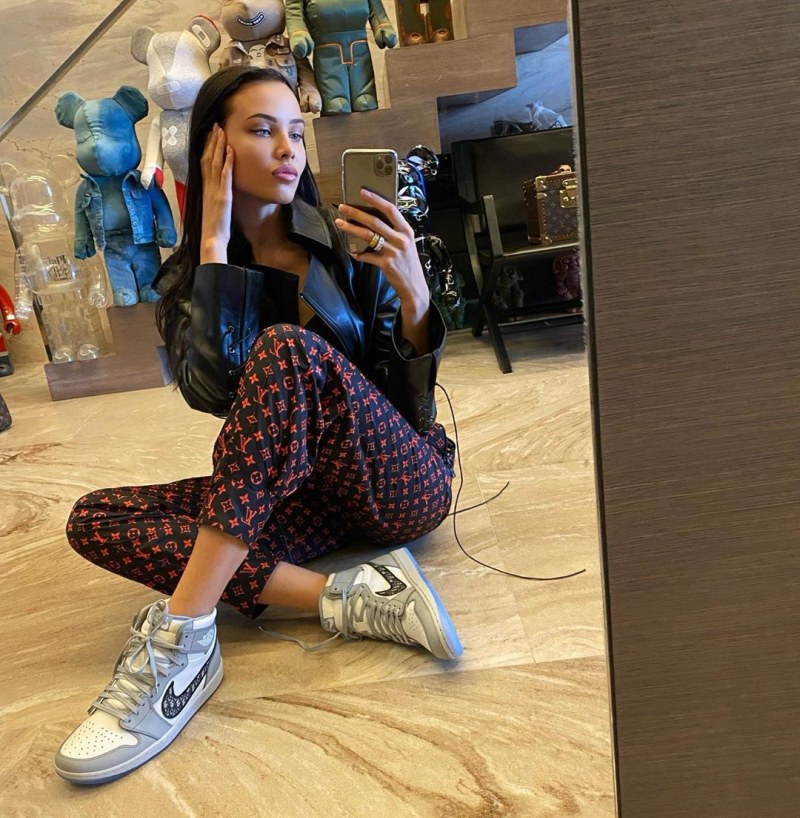 Nastya Reshetova 2020