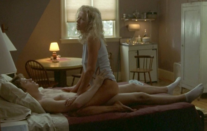 Kim Basinger without panties 9.5
