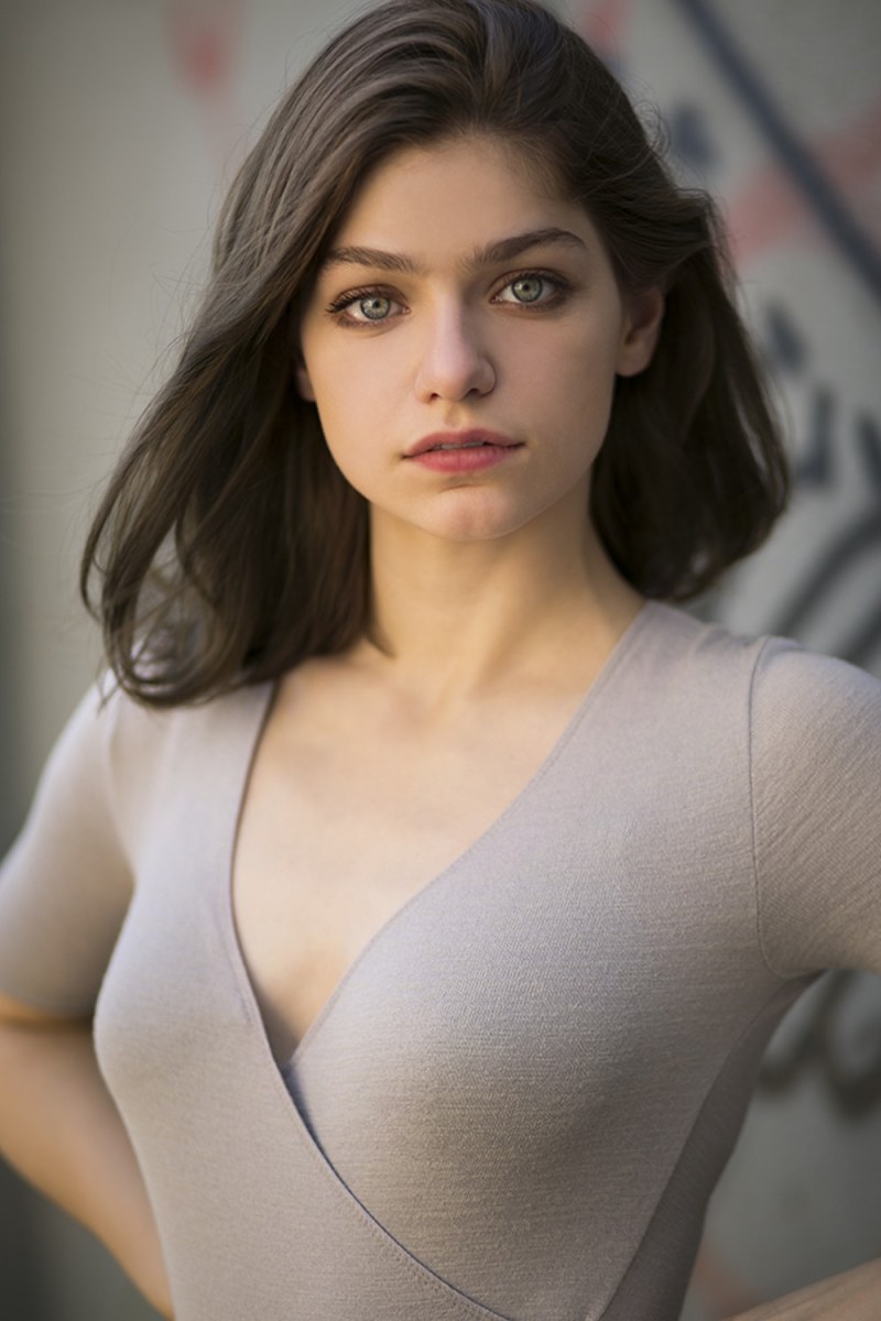 Alexandra Daddario Pop