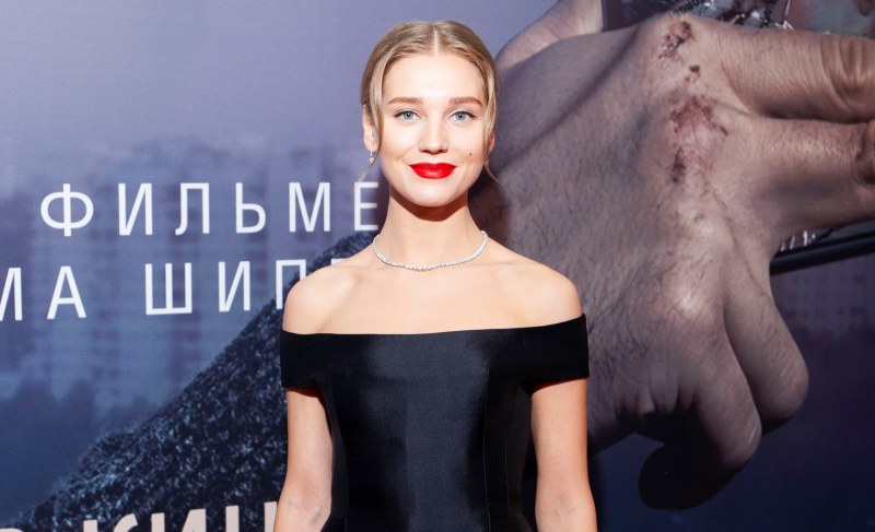 The series Lucy Asmus