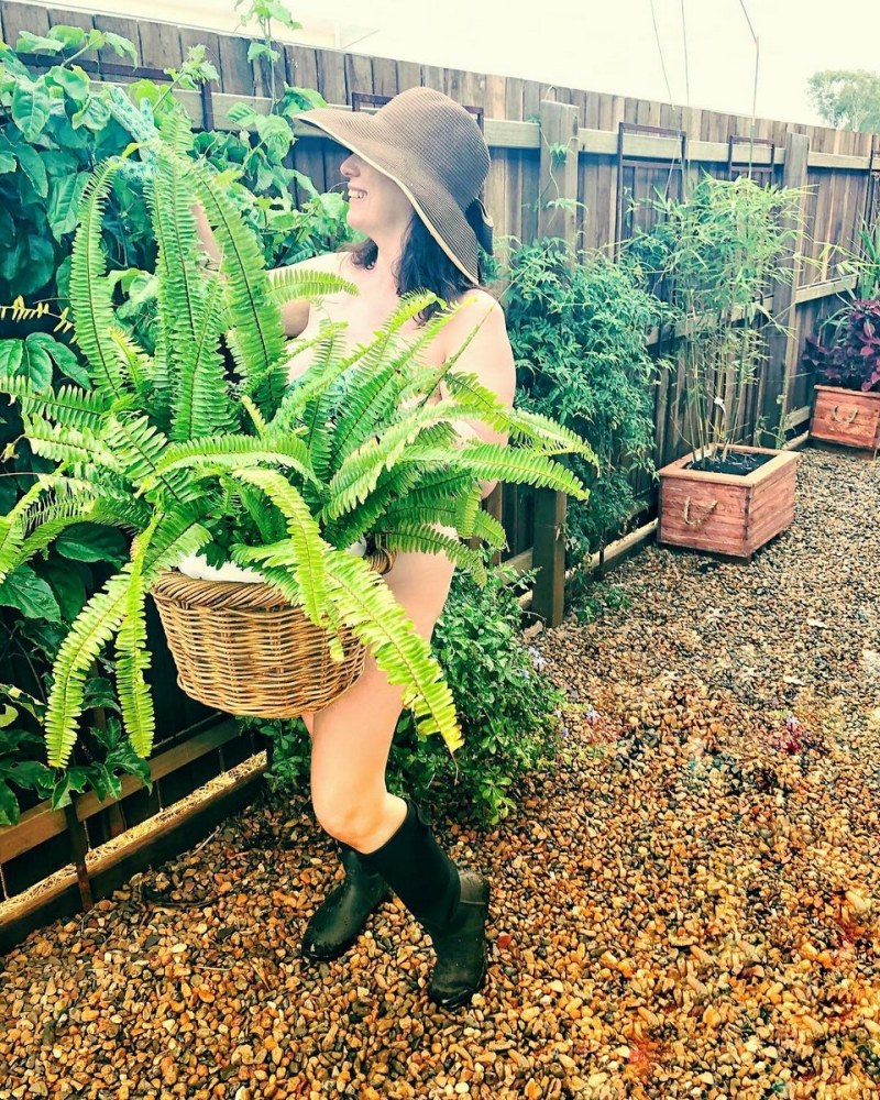 Naked gardener day