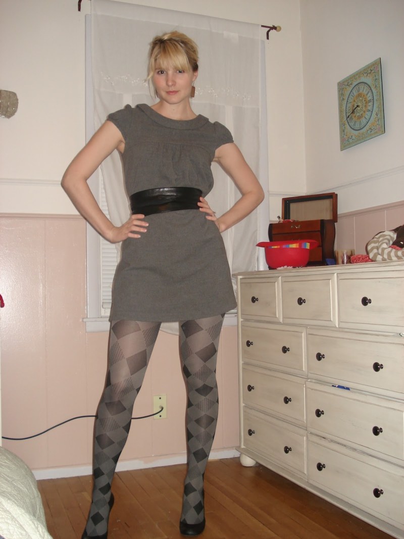 Mature tights amateur