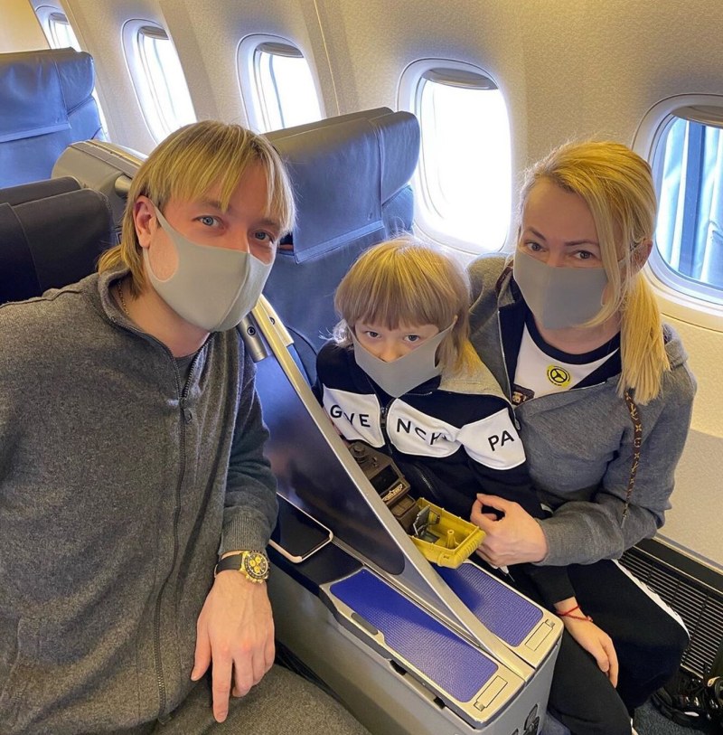 Evgeny Plushenko 2020. In a mask