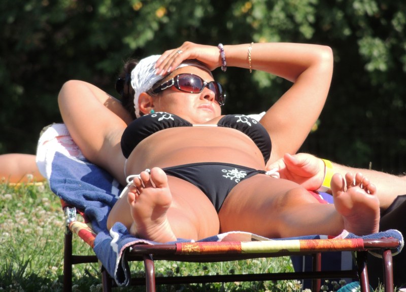 Full girls in thongs on the beach