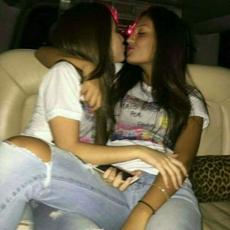 Bloomlambie real name