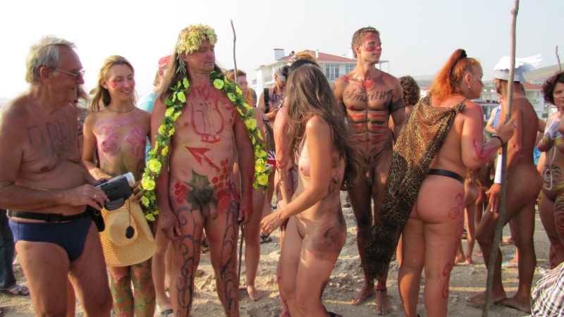 Nudi beach naked families