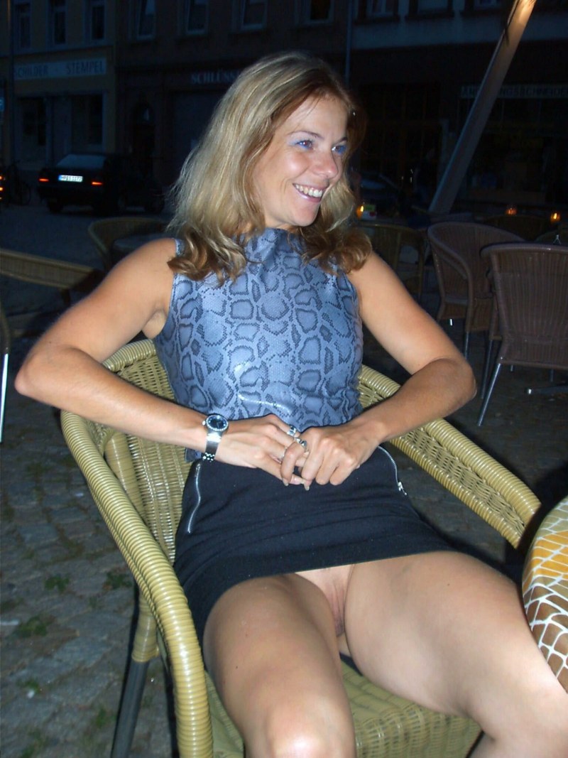 (TTL) PUBLIC PUSSY FLASHERS 41 without panties