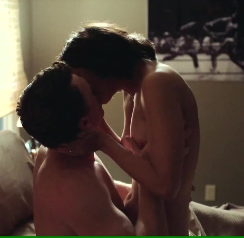 Morena Bakkarin Motherland Toples