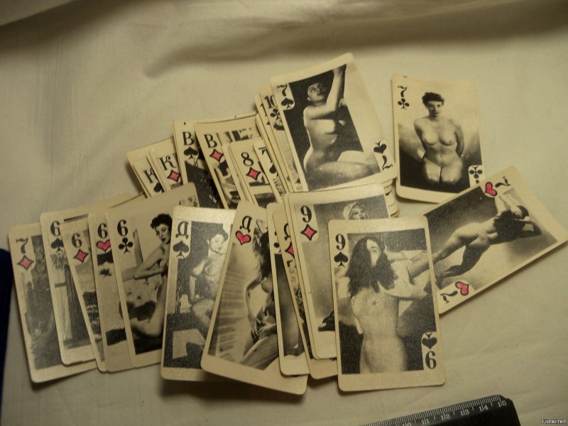 Bill Pressing Playing Cards