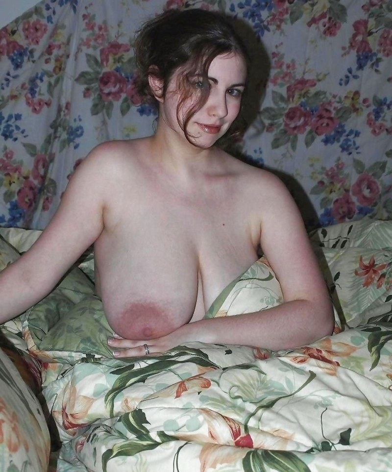 Adult woman with sagging breasts