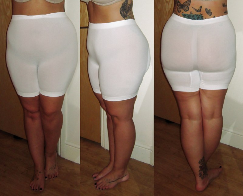 Fat Woman in Pantalons