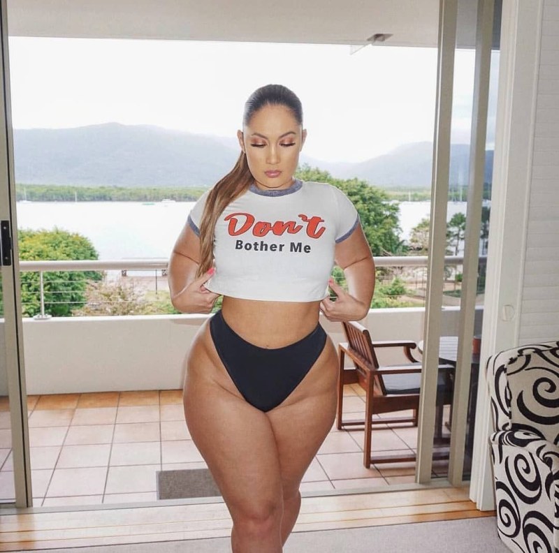 Rachel Smith Wide Hips