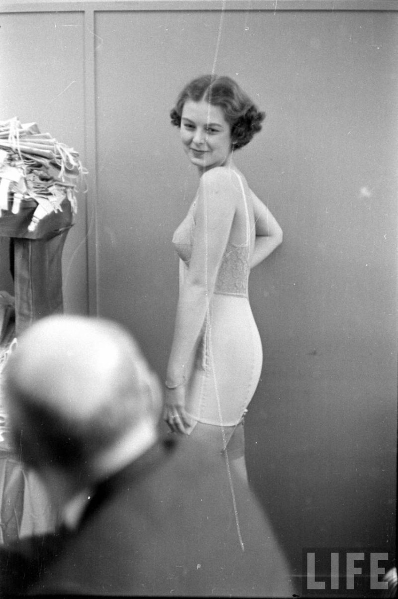 Lower underwear of the 40s