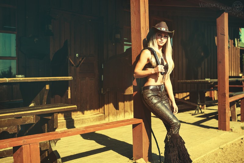 Stefaney Stefaney Thomas